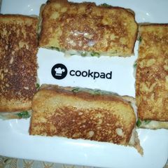 A picture of Cheese sandwich.