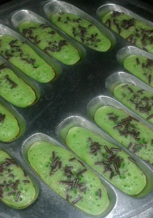 Foto resep 02. PUKIS (tepung 250gr hanya dengan 1 telur)