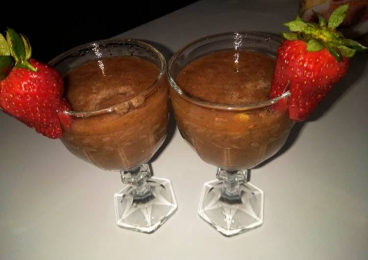 Recipe of Ultimate Strawberries and cucumber smoothy