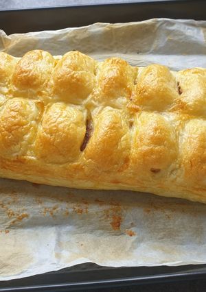 A picture of Banana and Nutella Tear and Share Puff Pastries.