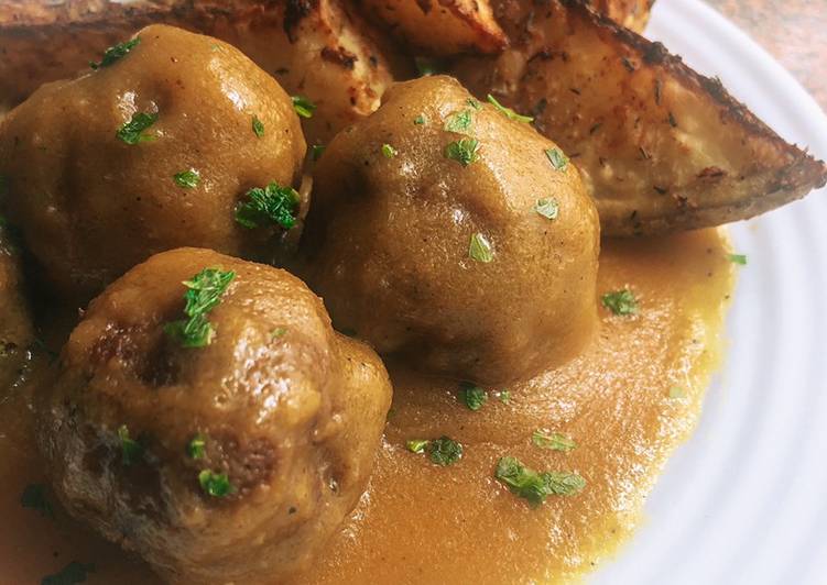 Albóndigas en salsa