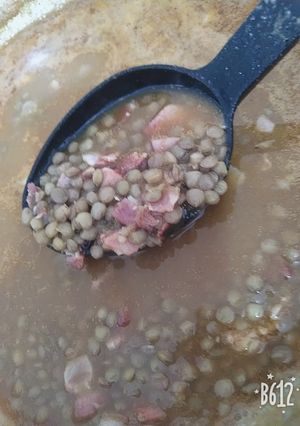 Una foto de Lentejas con tocino