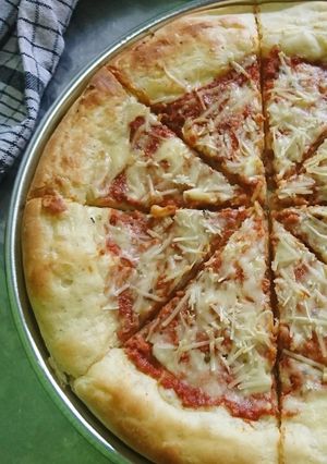Foto resep Pizza sauce bolognese siram bachamel souce