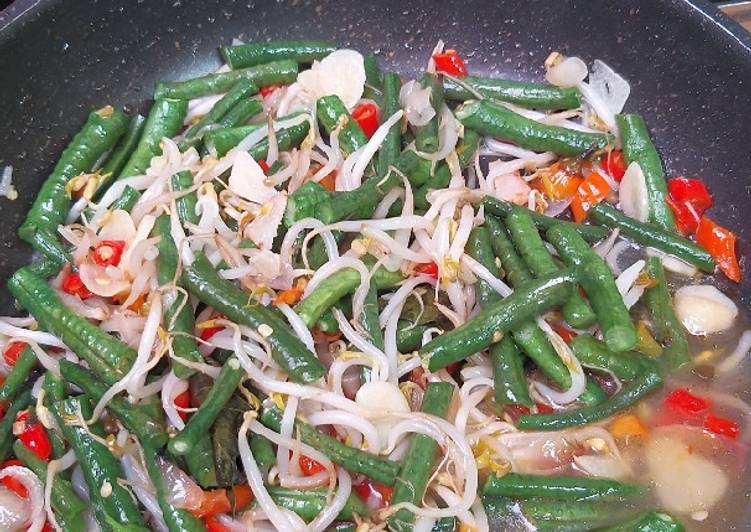 Oseng kacang panjang toge