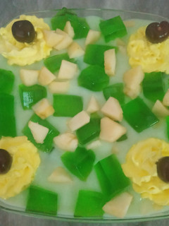 A picture of Banana Trifle.