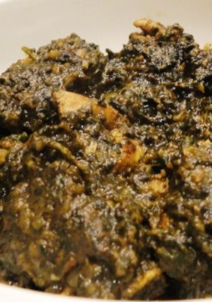 A picture of Palak Chicken (Spinach Chicken).