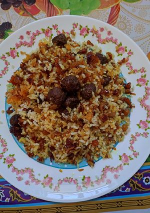 عکسی از دستور قنبرپلو شیرازی (غمبرپلو)