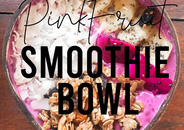 Recipe of Award-winning Fitness Recipes : Pink Smoothie Bowl