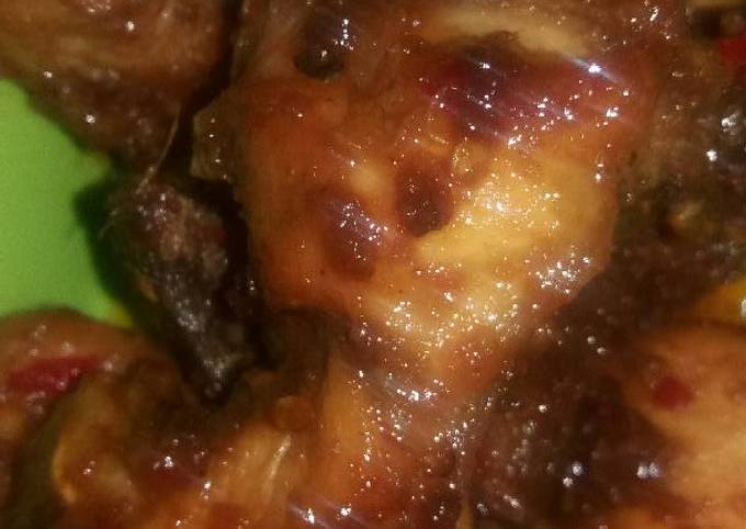 Ayam masak kecap (semur kering)