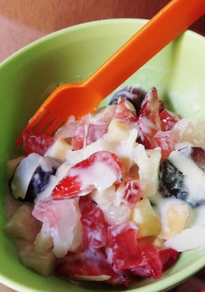 Foto resep YummY mix fruits salad untuk keluarga