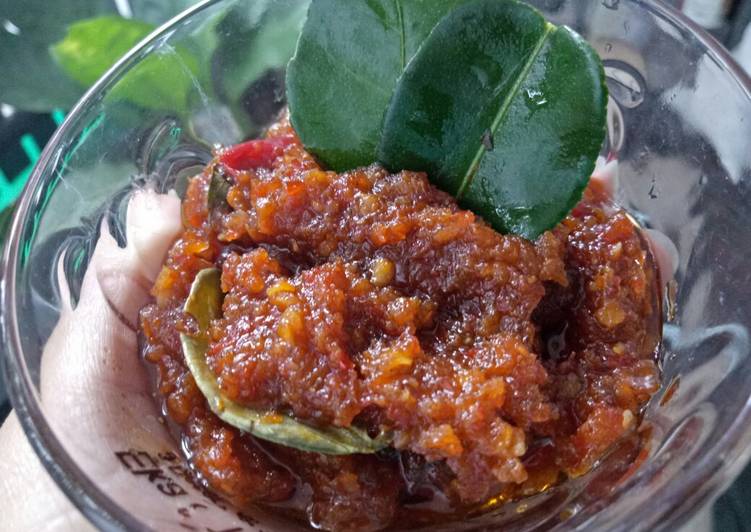 Resep Sambel Terasi Daun Jeruk yang Bikin Ngiler