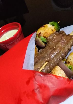 Una foto de Ramo de brochetas 👍🇵🇪