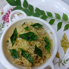 A picture of Curry Leaf Rice.