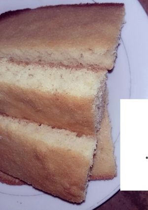 A picture of Basbousa cake/semolina cake.