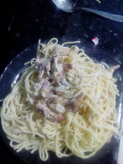 Una foto de Espaguetis carbonara