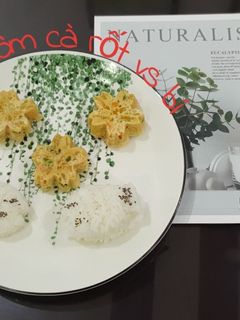 Hình của món Chạo tôm cà rốt bí đỏ.