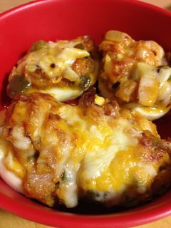 Una foto de Huevos rellenos gratinados
