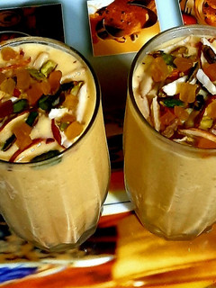 मैंगो शेक (Mango shake recipe in Hindi) रेसिपी मुख्य फोटो