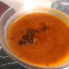 A picture of Garlic chutney.
