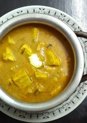 A picture of Shahi Butter Paneer.