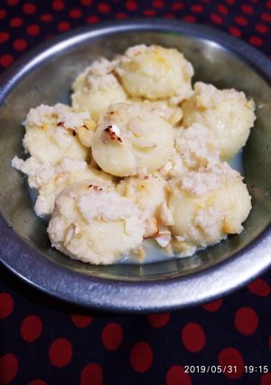 A picture of Baked rasgulla.