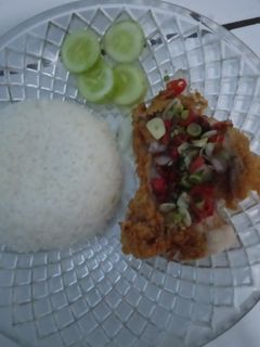 Foto resep Ayam Geprek sambal Matah