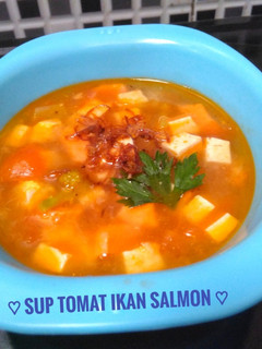 Foto resep Mpasi 1 tahun sup tomat ikan salmon