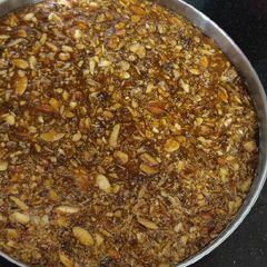 A picture of Gud ka paakh.