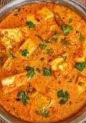 A picture of Shahi paneer.