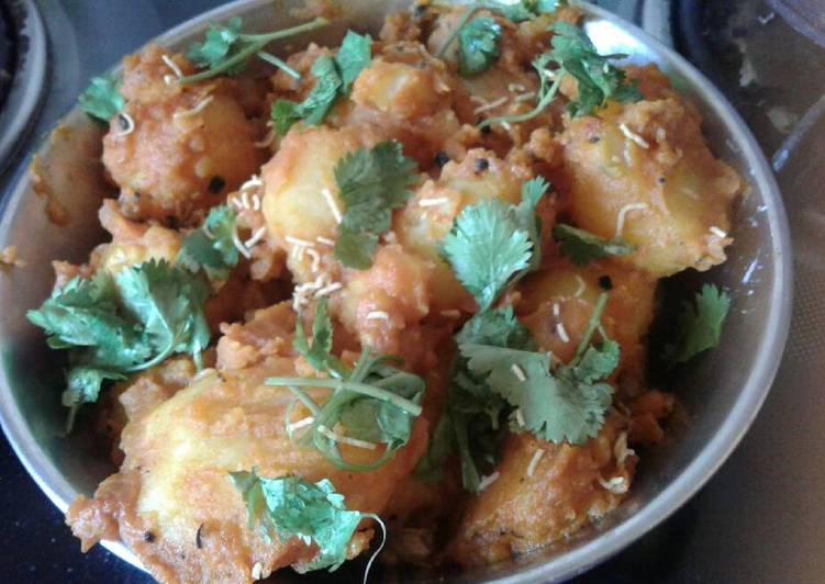 Recipe of Any-night-of-the-week Dry Dum Aloo
