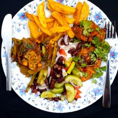 A picture of Chicken Steak with Veggies.