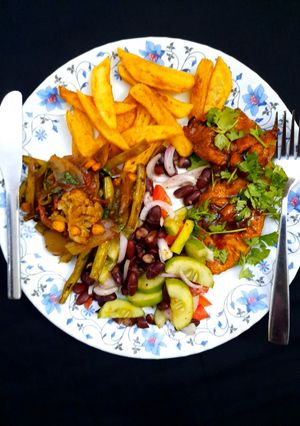 A picture of Chicken Steak with Veggies.