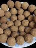Peanuts gud ka laddu