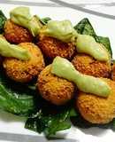 Polpette di pollo con salsa guacamole. 🥑🍗