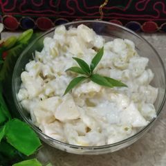 A picture of Macorani salad.