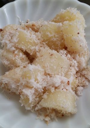 Hình của món Khoai mì xào dừa.