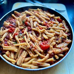 A picture of Puttanesca Pasta alla Vodka.