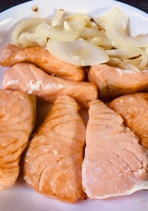 Hình của món Cá hồi nướng bơ.