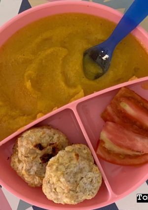 Una foto de BLW Ideas Albóndigas de pavo y manzana