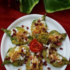 A picture of Crispy spinach chat.