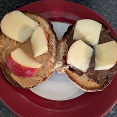 A picture of Dessert/savory flatbread.