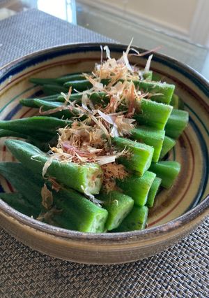 A picture of Boiled Okura with soy sauce.