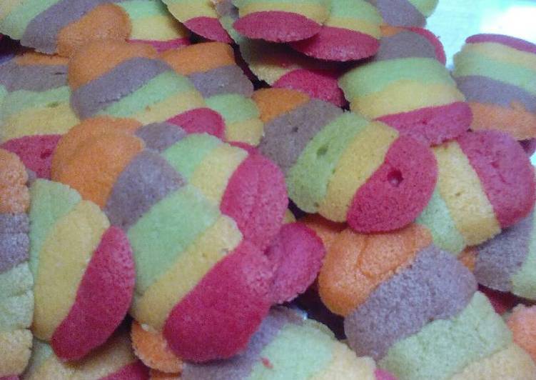 Cara termudah untuk Siapkan LezatLidah kucing rainbow