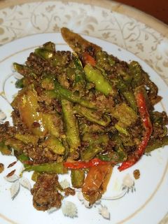 फ्राई हरी मिर्च (fry hari mirch recipe in hindi) रेसिपी मुख्य फोटो