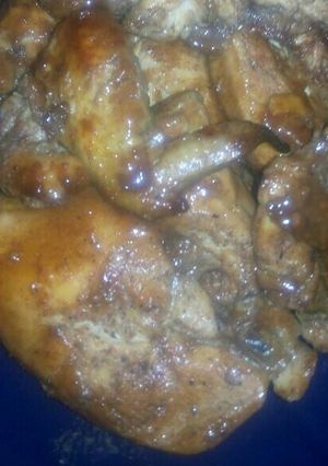 A picture of Spicey sticky chicken.