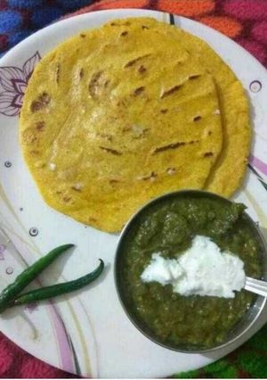 सरसो का साग या मक्की की रोटी रेसिपी मुख्य फोटो