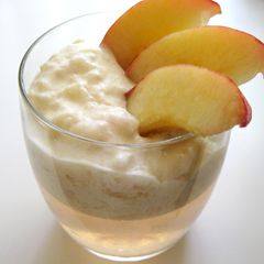 A picture of Peach Fool & Peach Jelly.