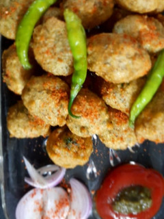 દાળવડા (dalvada recipe in gujarati) રેસીપી મુખ્ય ફોટો