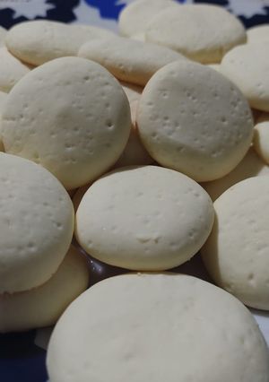 Una foto de Galletitas de maizena + galletitas de algarroba sin gluten