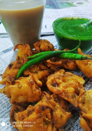 कांदा भजिया (Kanda bhajiya recipe in hindi) रेसिपी मुख्य फोटो